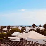 Lovely Atienza 99, Communal Pool, Private Hot Tub * Playa Blanca (Lanzarote)