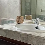Lovely Atienza 99, Communal Pool, Private Hot Tub * Playa Blanca
