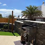 Lovely Atienza 99, Communal Pool, Private Hot Tub Nyaraló