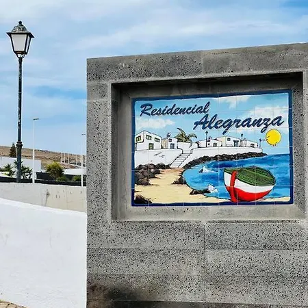 Holiday home Lovely Villa Atienza 99, Private Hot Tub, Communal Pool Playa Blanca (Lanzarote)