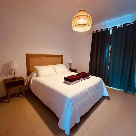 Lovely Atienza 99 With Hot Tub Σπίτι διακοπών *