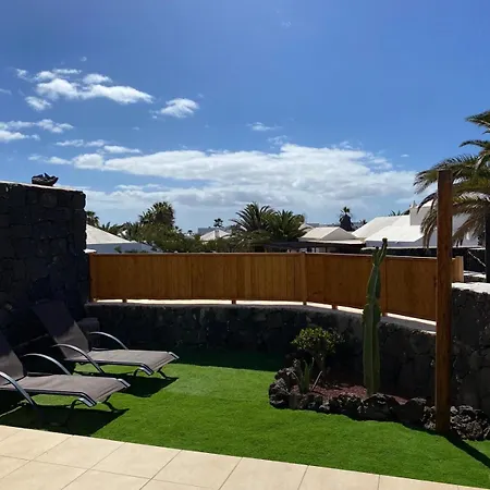 Lovely Atienza 99 With Hot Tub בית נופש *