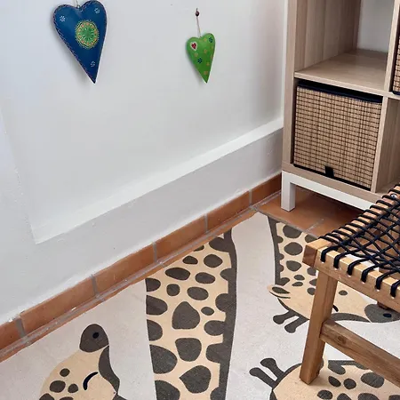 Lovely Villa Atienza 99, Private Hot Tub, Communal Pool Playa Blanca (Lanzarote)