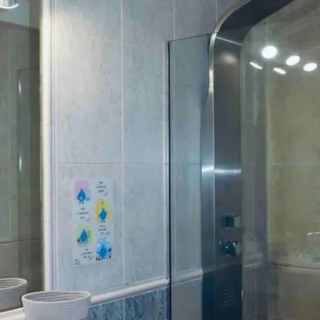 Дом отдыха Lovely Atienza 99 With Hot Tub